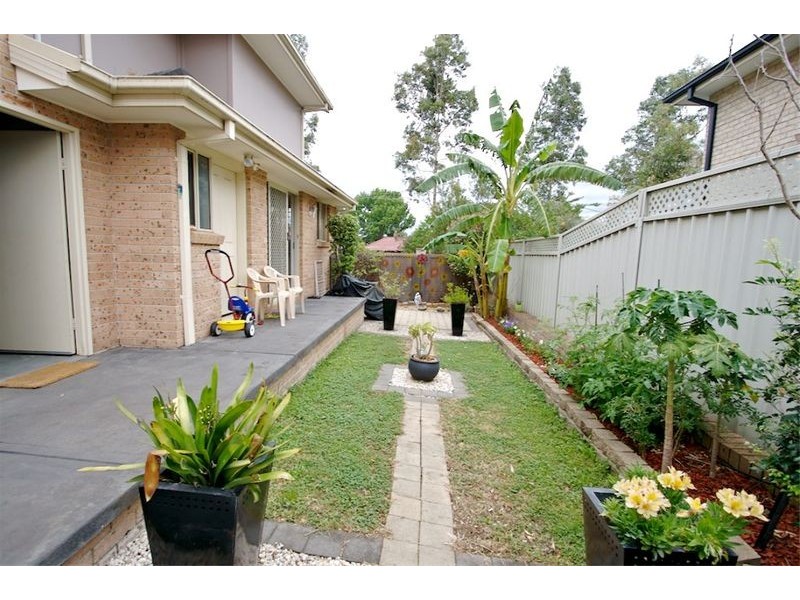 1/21-23 Fullagar Road, Wentworthville NSW 2145