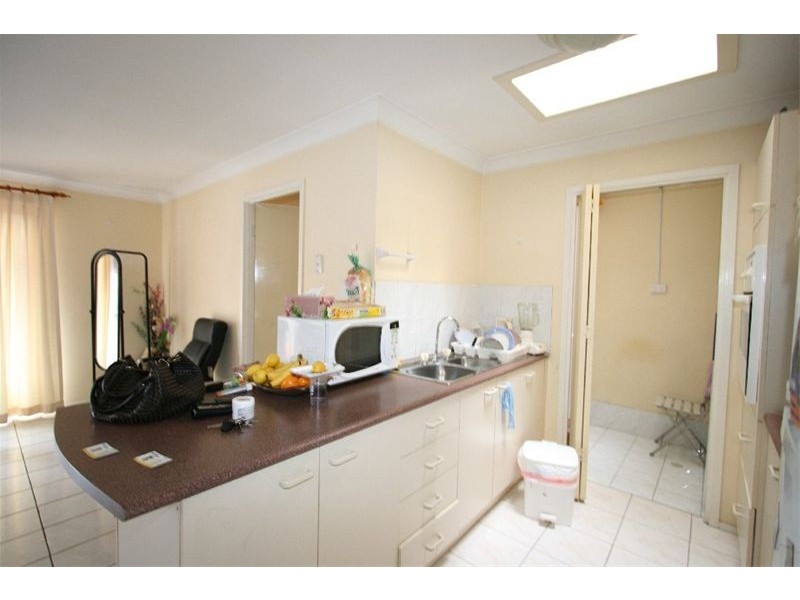 6/387 Wentworth Ave, Toongabbie NSW 2146