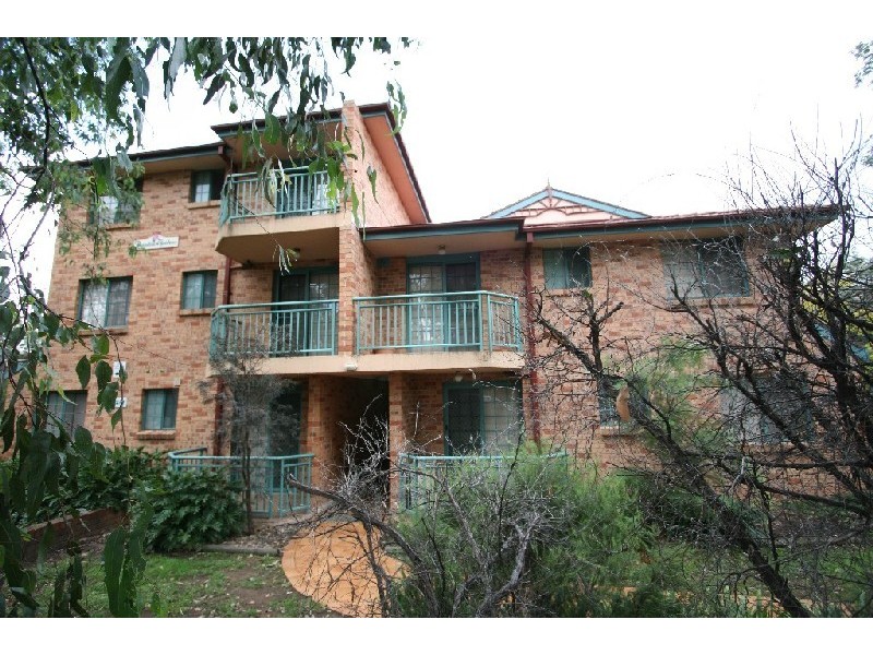 Pendle Hill NSW 2145