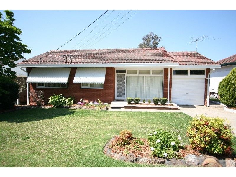 49 Bungaree Road, Toongabbie NSW 2146