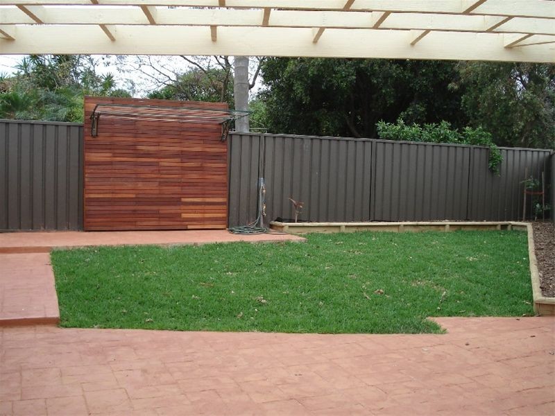 2  Bates Avenue, South Wentworthville NSW 2145