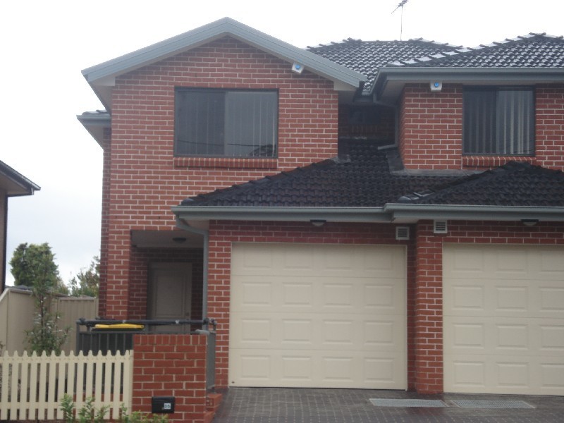 86 Hampden Road, South Wentworthville NSW 2145