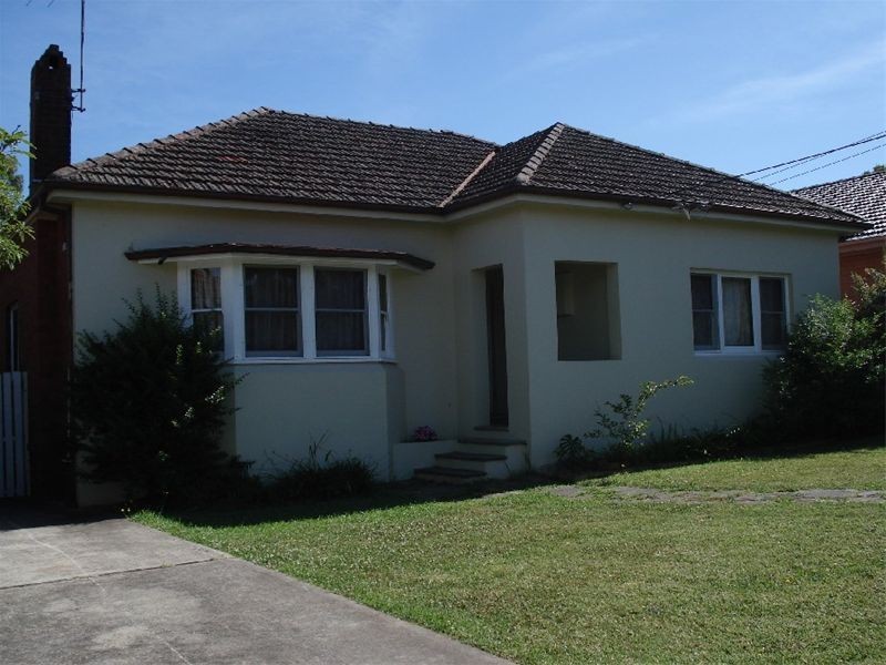 37 Grand Avenue, Westmead NSW 2145