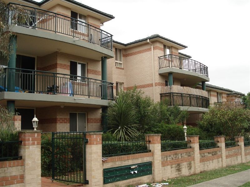8/8/1-3  Stimson Street, Guildford NSW 2161