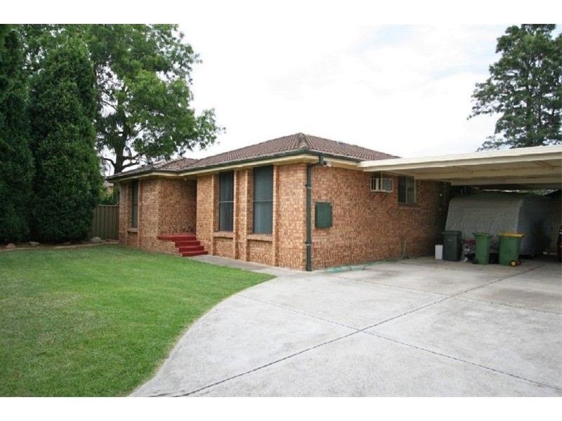 44a  Reynolds Street, Old Toongabbie NSW 2146