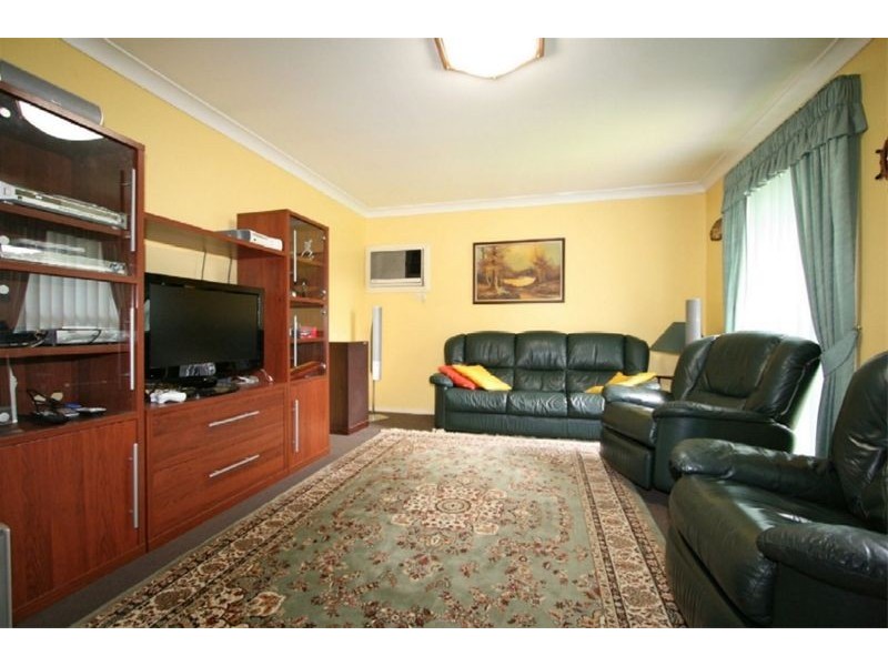 44a  Reynolds Street, Old Toongabbie NSW 2146