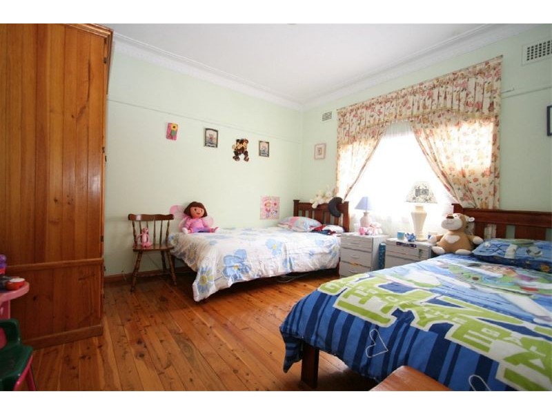 Pendle Hill NSW 2145