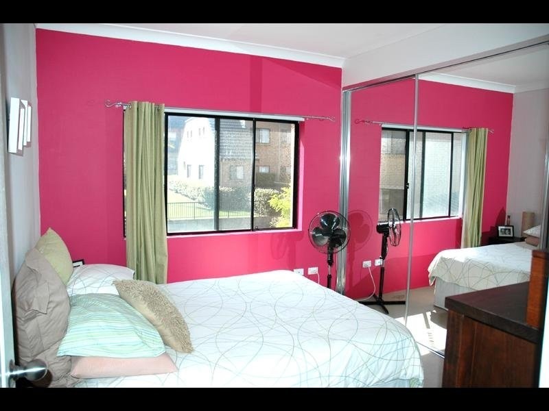 1/1  Barden Street, Northmead NSW 2152