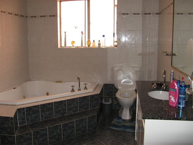 18 Shelly Street, Campsie NSW 2194