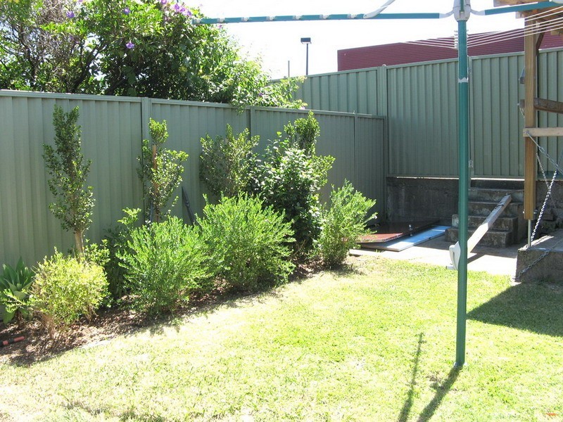 35 Frampton Avenue, Marrickville NSW 2204