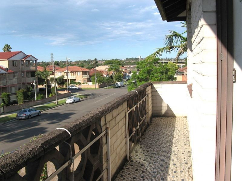 3/54 Frederick Street, Campsie NSW 2194