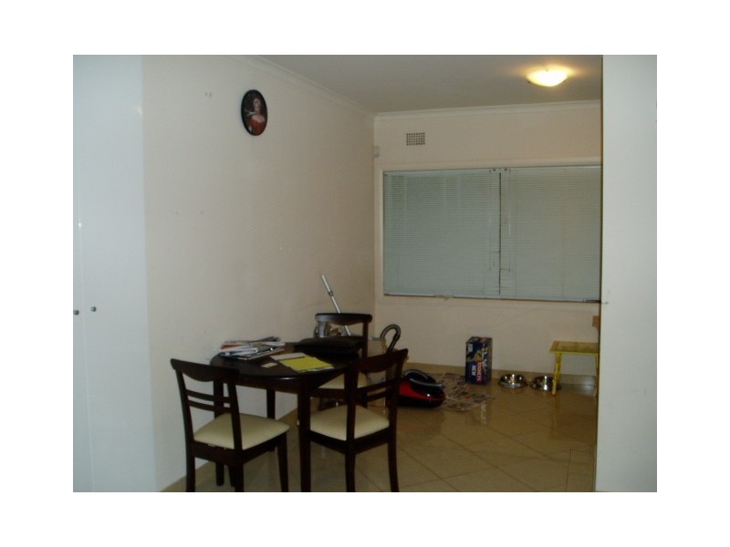 2/8  Stanley Street, Campsie NSW 2194