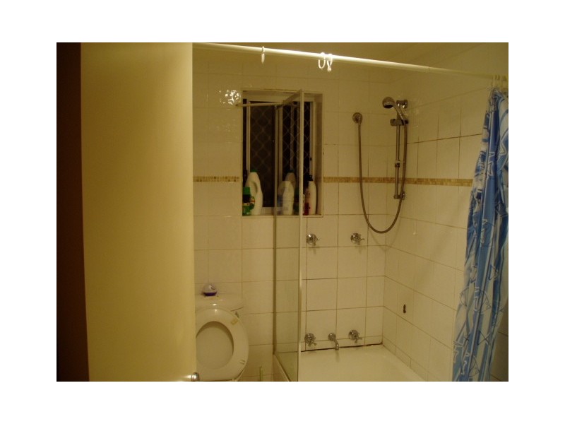 2/8  Stanley Street, Campsie NSW 2194