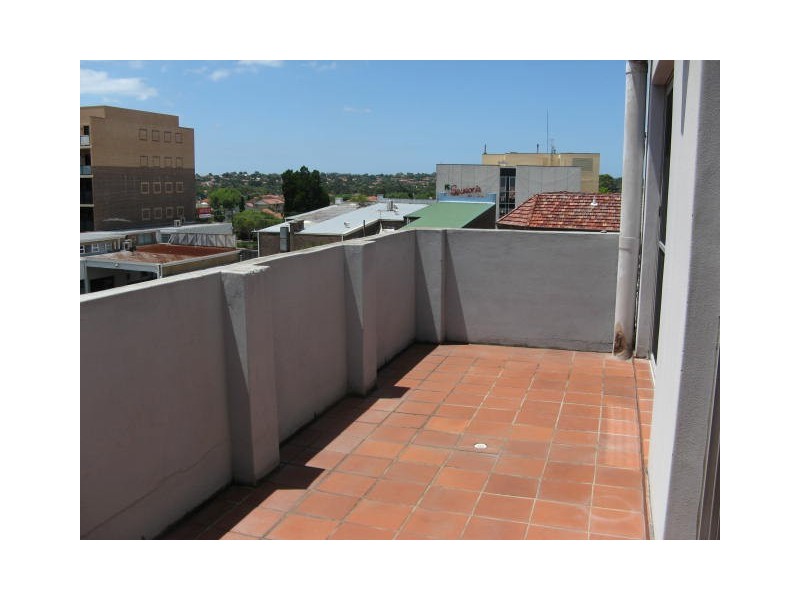15-21 Ninth Ave, Campsie NSW 2194