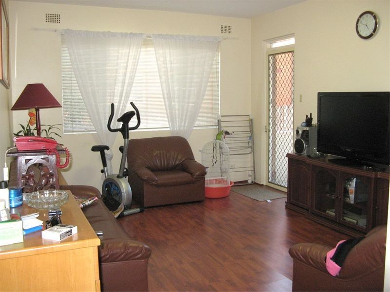 1/23 Harnett Avenue, Marrickville NSW 2204