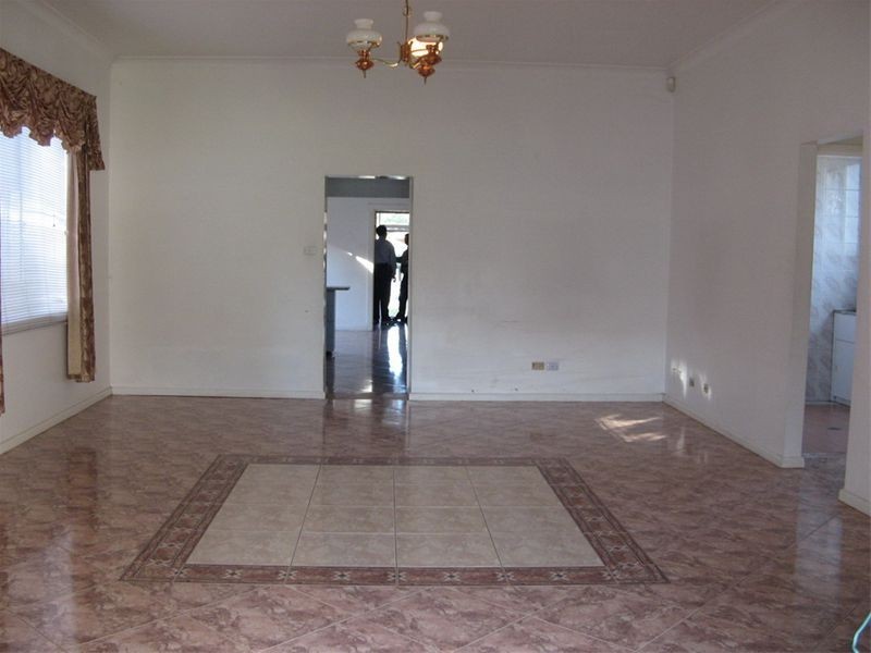 48 THIRD AVE, Campsie NSW 2194