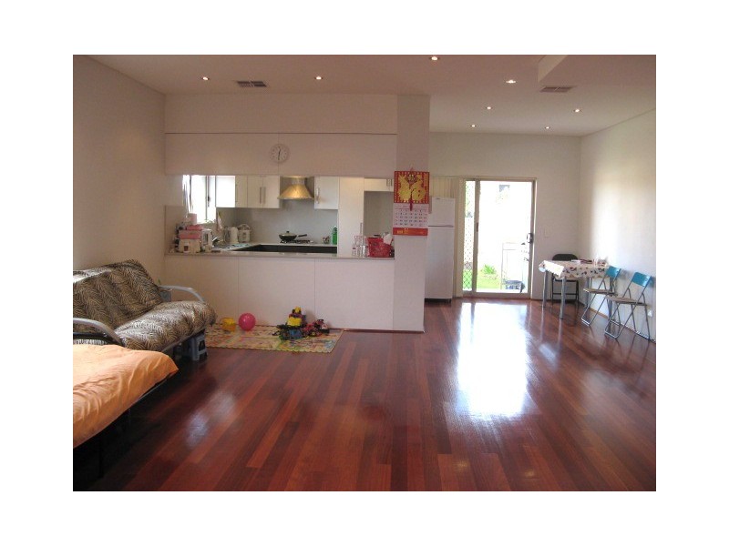 7a WADE ST, Campsie NSW 2194