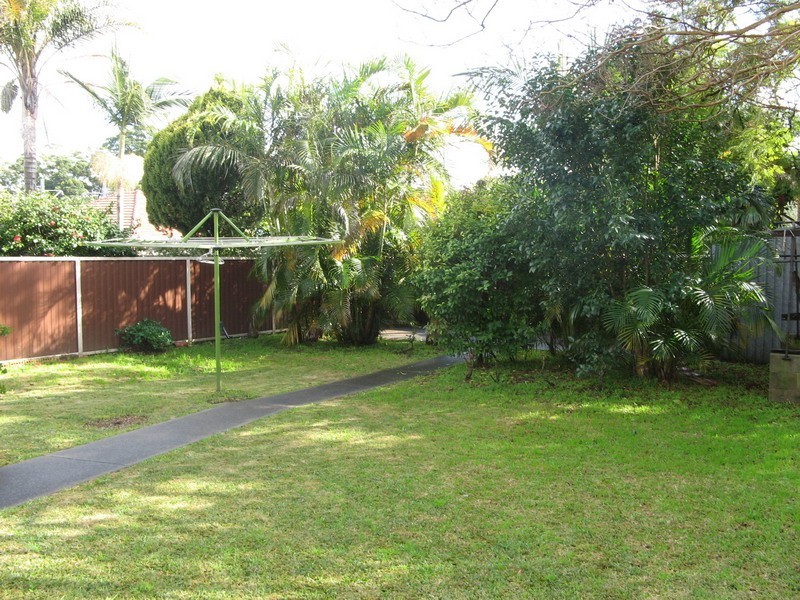 82 Morgan St, Kingsgrove NSW 2208