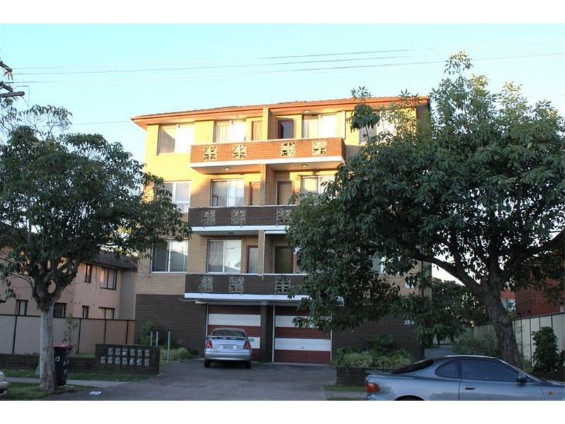 6/25 Fourth Avenue, Campsie NSW 2194