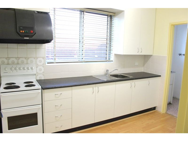 6/25 Fourth Avenue, Campsie NSW 2194