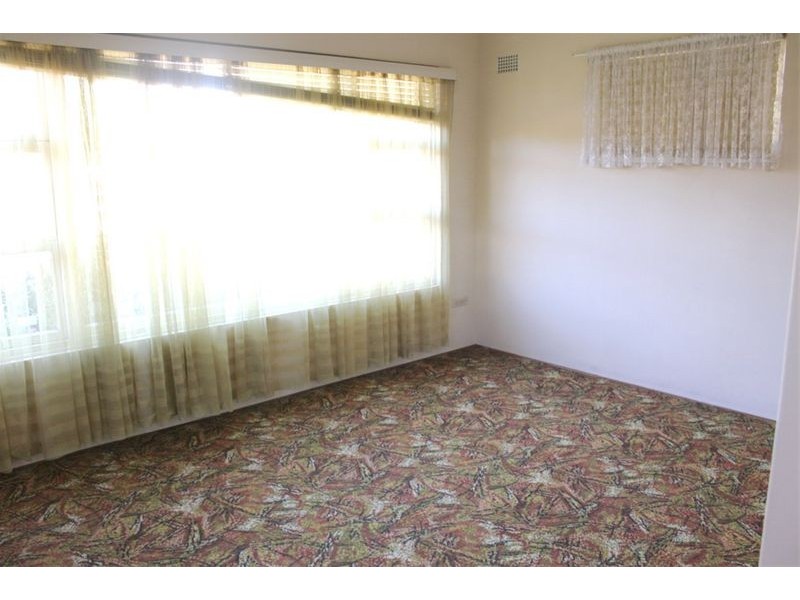 1 Lima Street, Greenacre NSW 2190