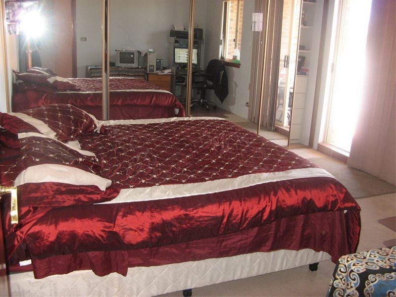 126 Moore Street, Hurstville NSW 2220