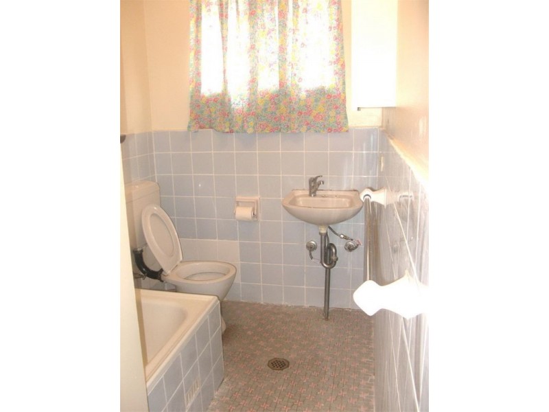 129 Evaline St, Campsie NSW 2194