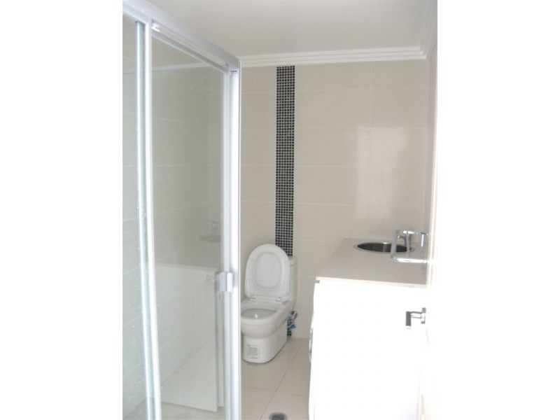 4/85 Second Ave, Campsie NSW 2194