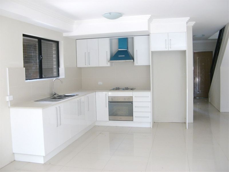 3/85 Second Ave, Campsie NSW 2194