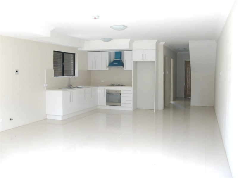 3/85 Second Ave, Campsie NSW 2194