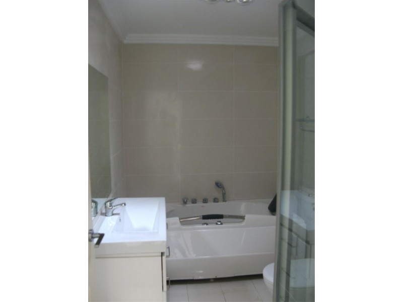 3/85 Second Ave, Campsie NSW 2194