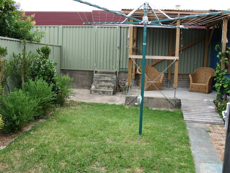 35 Frampton Ave, Marrickville NSW 2204