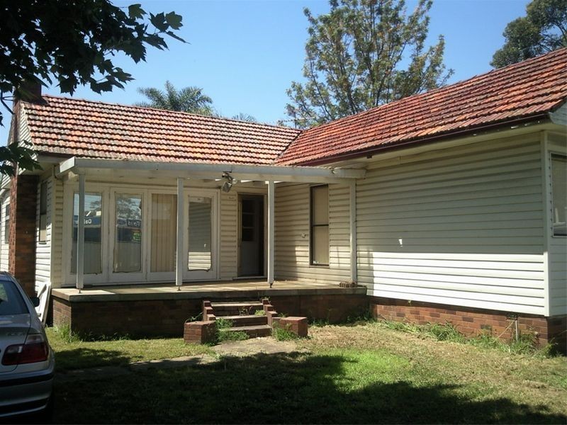 265 Hume Highway, Greenacre NSW 2190