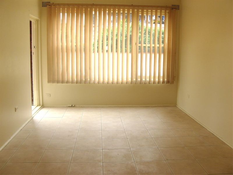 1/8 Fifth Ave, Campsie NSW 2194