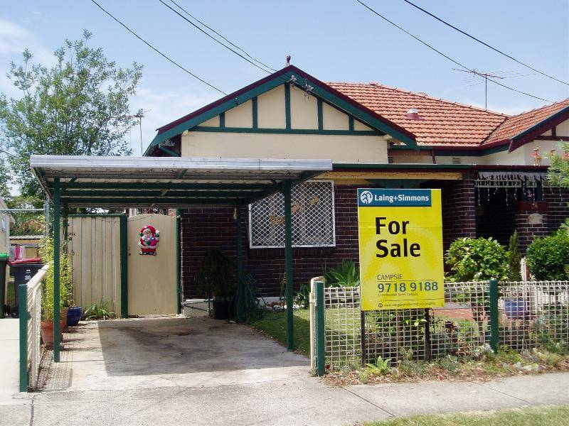 32 Hugh Street, Belmore NSW 2192