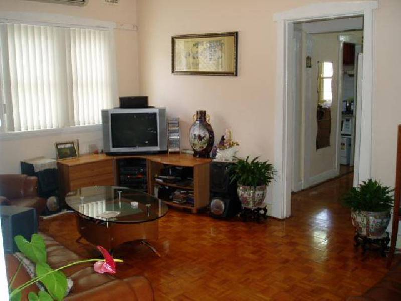 32 Hugh Street, Belmore NSW 2192