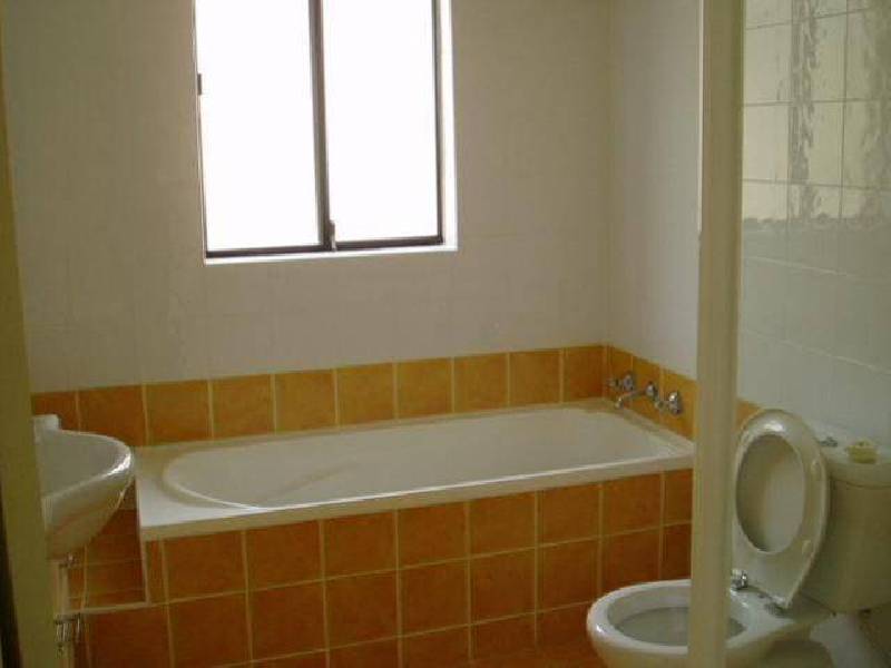 55 Platts Ave, Belmore NSW 2192