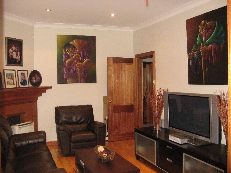 1  Hampden Ave, Marrickville NSW 2204