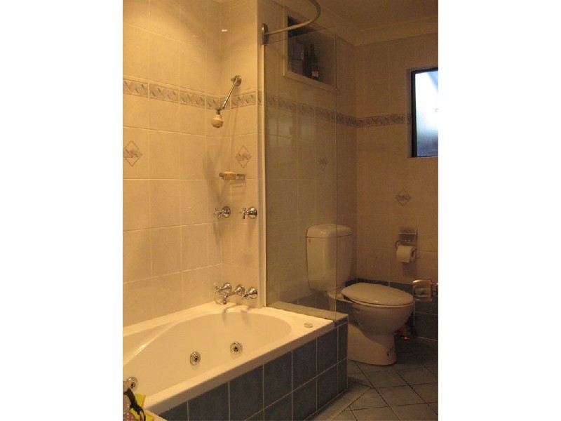 1 Simmons Road, Kingsgrove NSW 2208