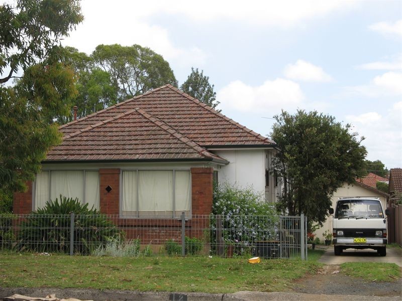 18  Cornelia Street, Wiley Park NSW 2195