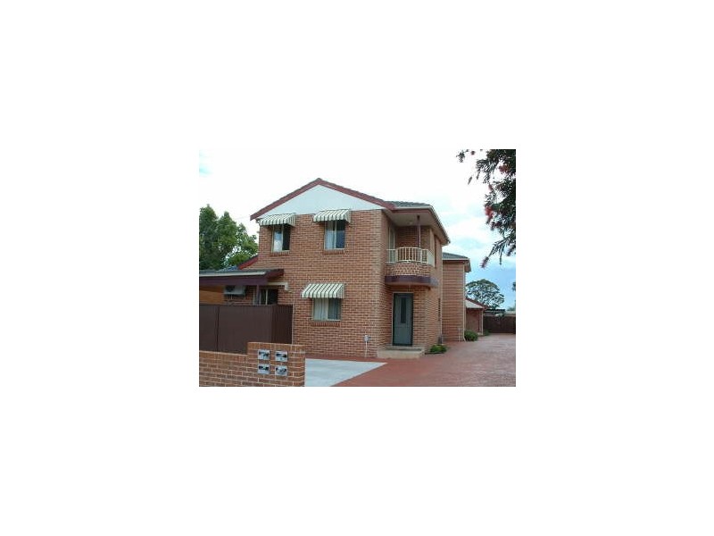 4  Birdwood Avenue, Belfield NSW 2191