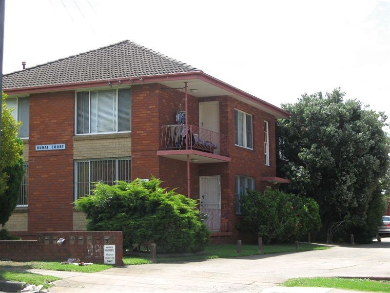 91  Evaline St, Campsie NSW 2194