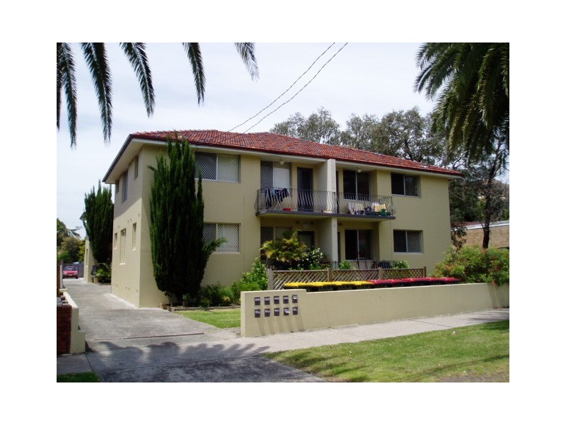 3  Fifth Avenue, Campsie NSW 2194