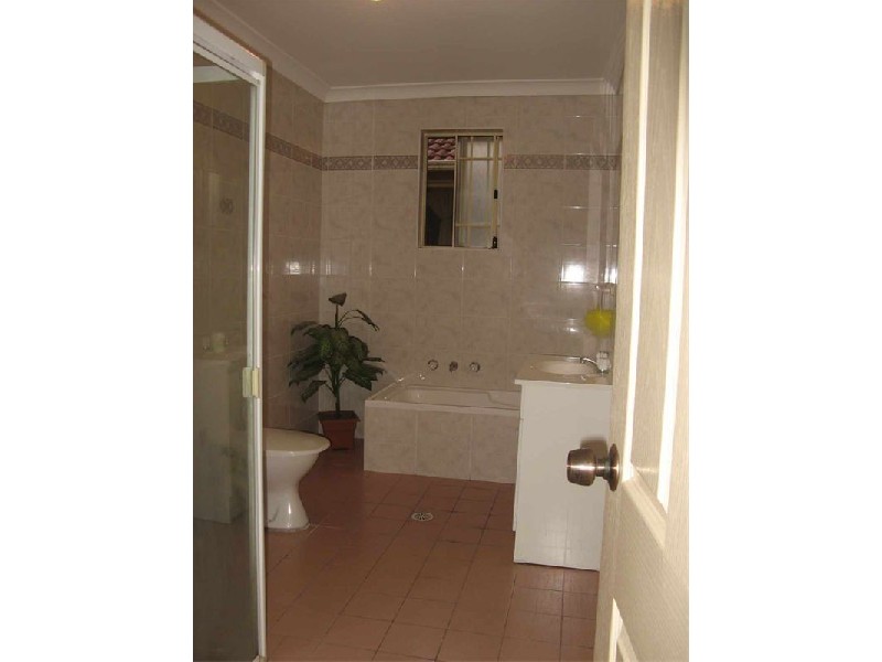 4/10-20  Fifth Ave, Campsie NSW 2194