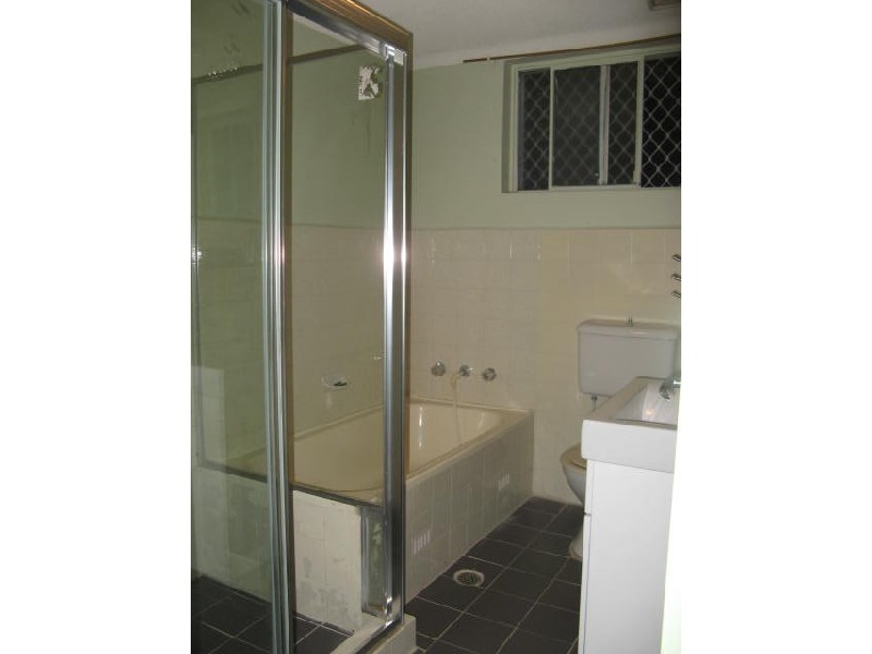 2/25  Second Avenue, Campsie NSW 2194