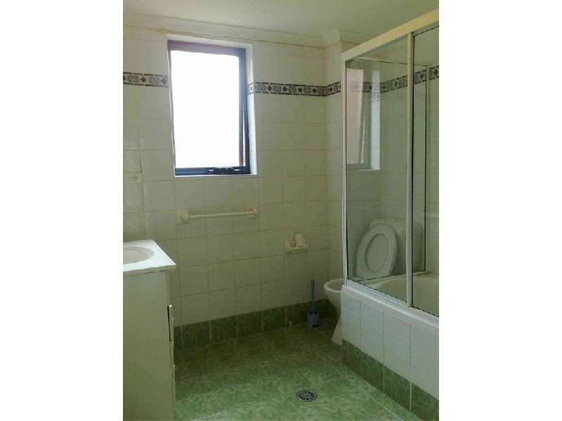 56 Ninth Ave, Campsie NSW 2194