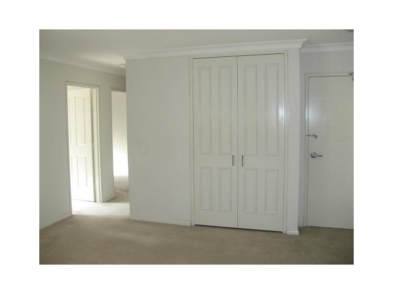 34/2  Sugar House Road, Canterbury NSW 2193