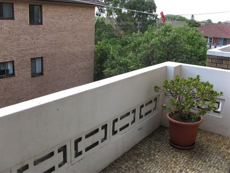 4/53 Claremont St, Campsie NSW 2194