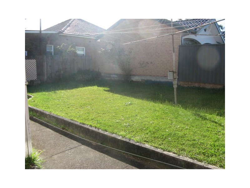 647 Homer Street, Kingsgrove NSW 2208