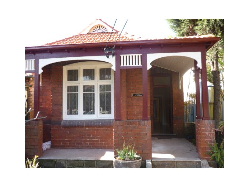 11 POWELL STREET, Coogee NSW 2034